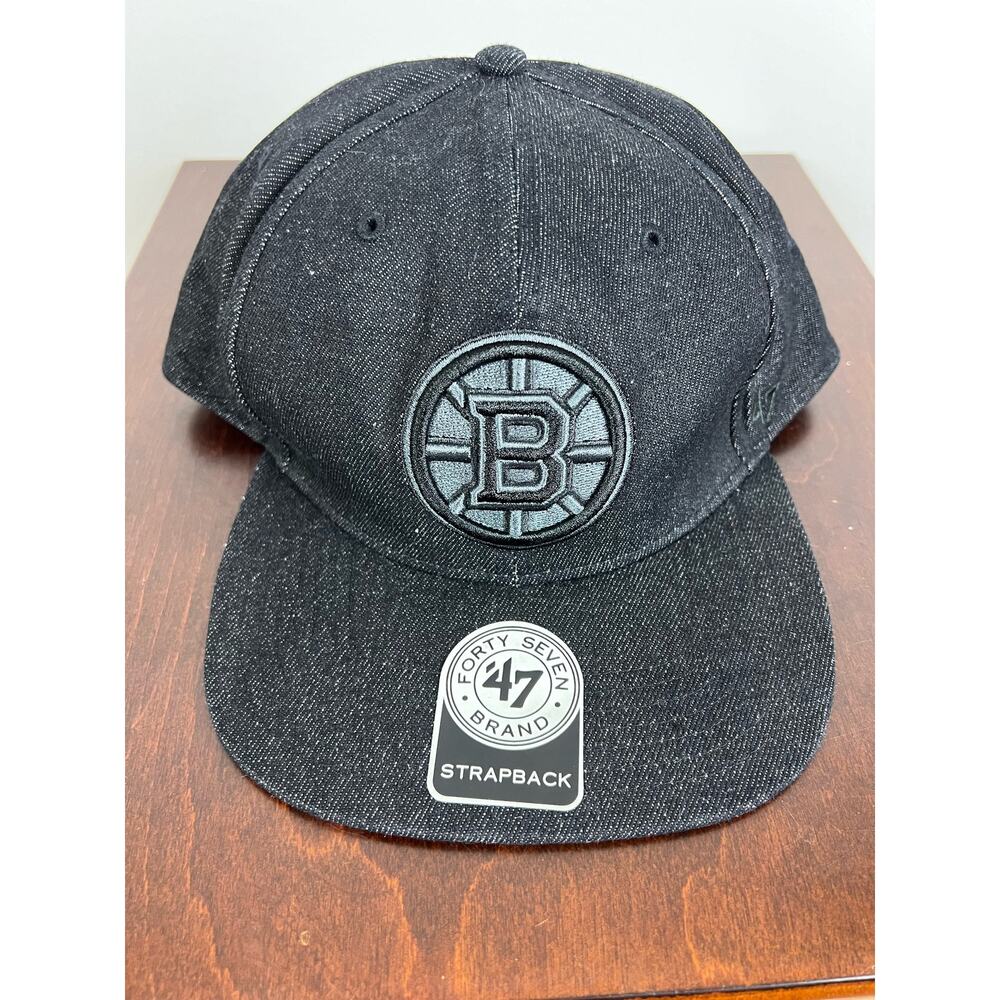 NWT Boston Bruins black on black StrapBack 47 brand - Picture 2 of 9